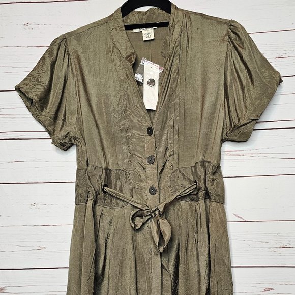 Flutterbye Olive Green Button Front Tie Waist Top - Picture 2 of 7